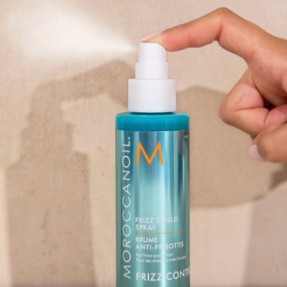 Frizz Shield Spray - Sprej proti naelektrenosti las